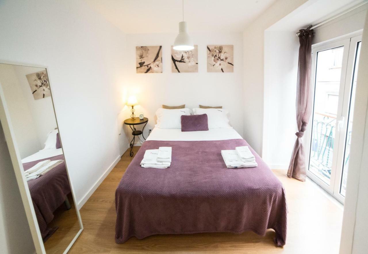 Flh Fresh And Cozy Old Town Duplex Apartment Lisbon Bagian luar foto
